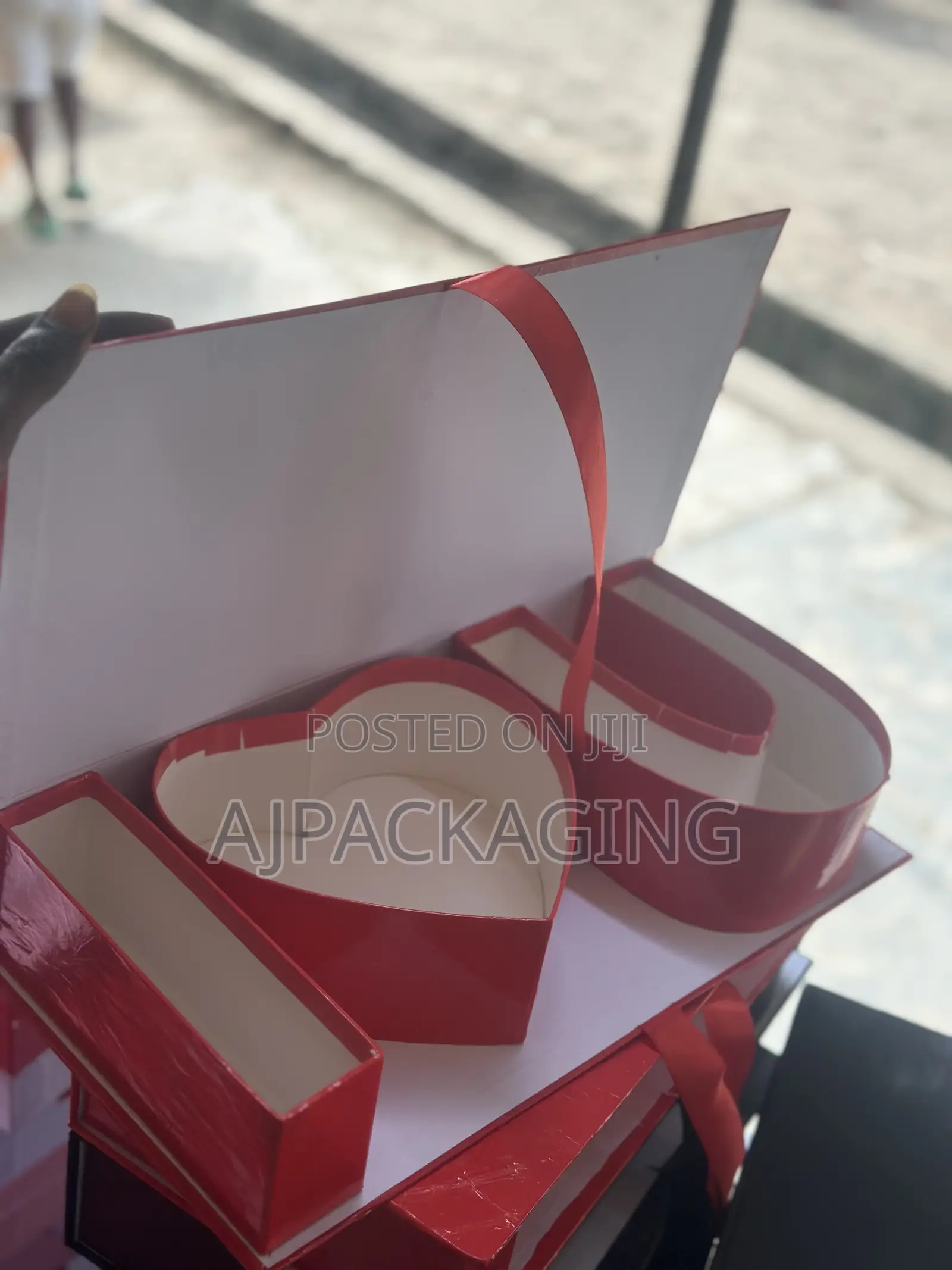 Custom Branded Luxury Gift Boxes | Packaging Boxes