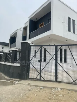 5bdrm Duplex in General Paint, Ajah for sale