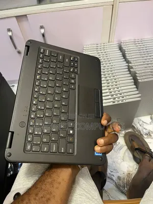 Laptop Dell Latitude 11 3190 4GB Intel Pentium SSD 128GB