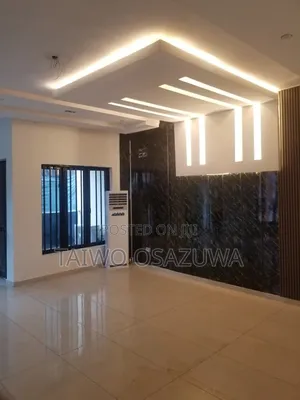 4bdrm Duplex in Adeola Odeku Road. for rent