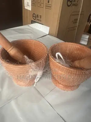 Small Mortal and Pestle