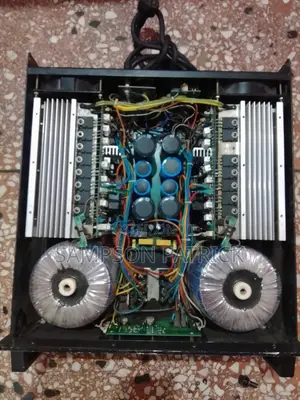 Tokunbo Power Amps