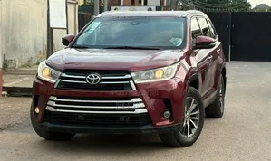Toyota Highlander 2014