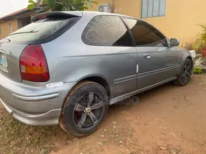 Honda Civic EX 2dr Coupe 2000