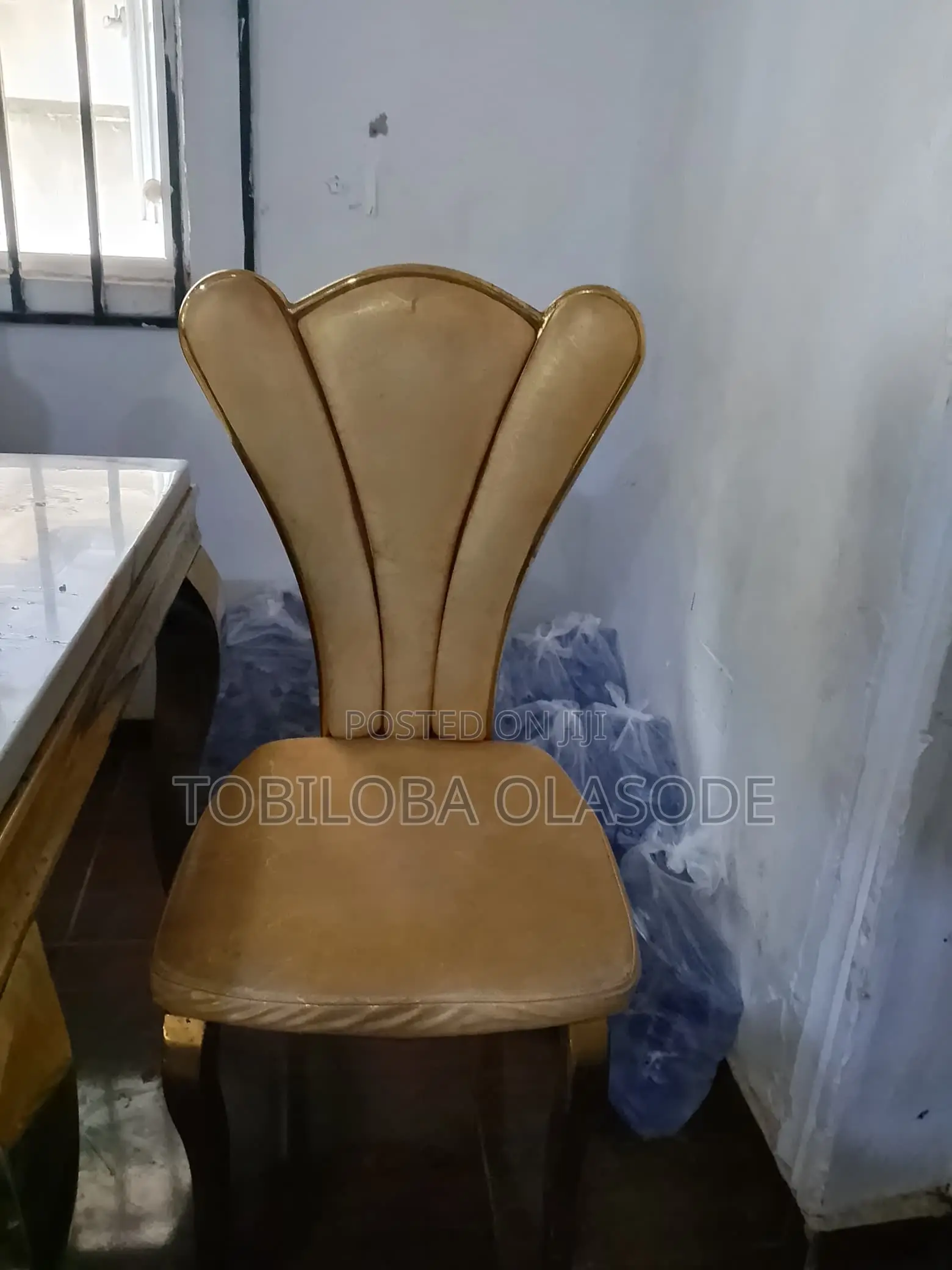 Dinning Table