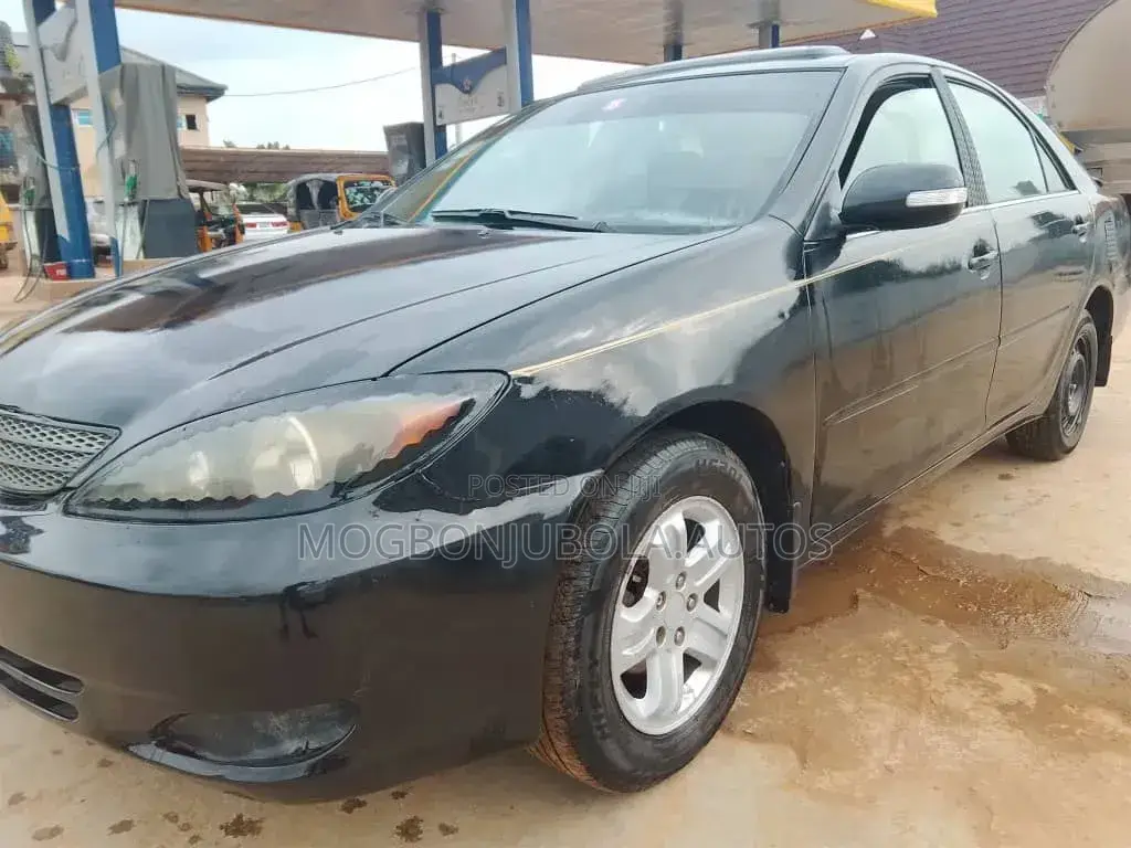 Toyota Camry 2004 Black