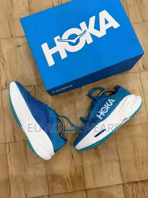 Hoka Mach X 2 Sneakers