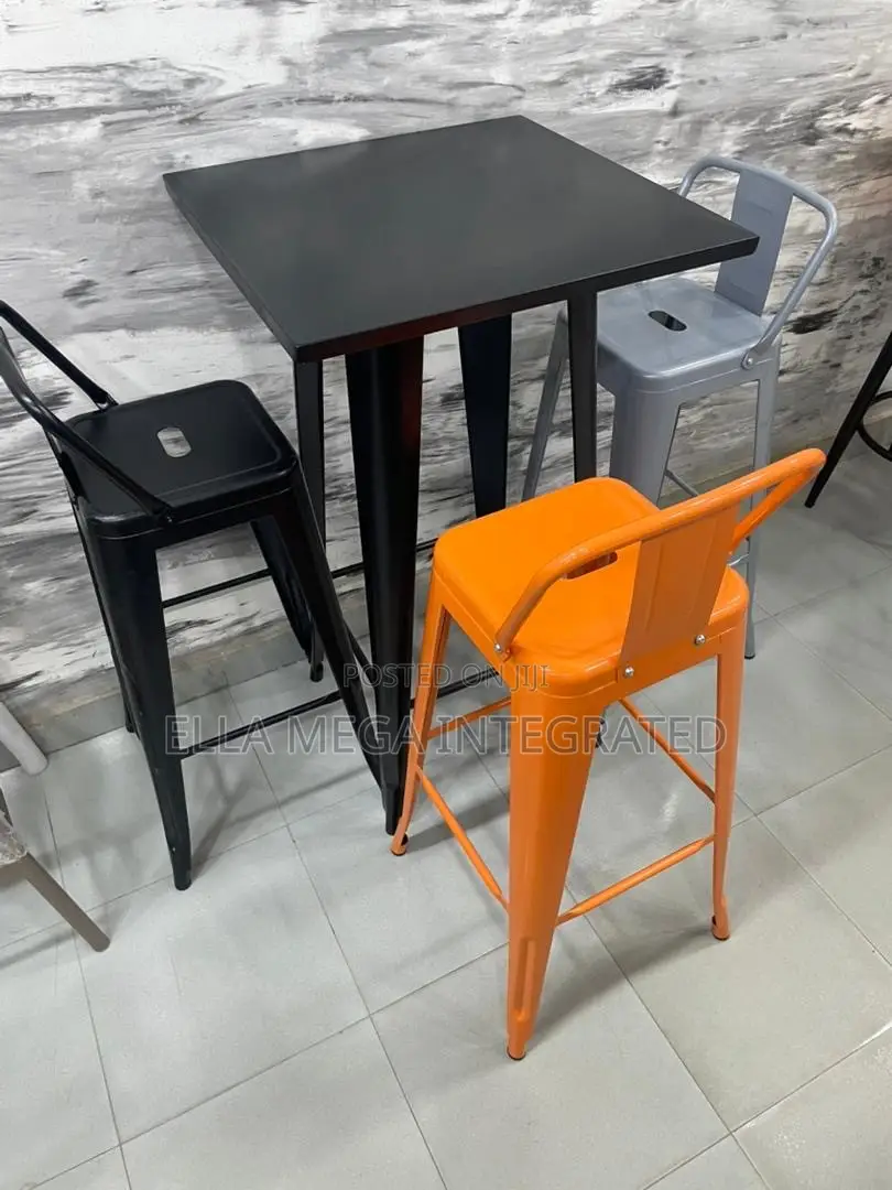Barstool With Table