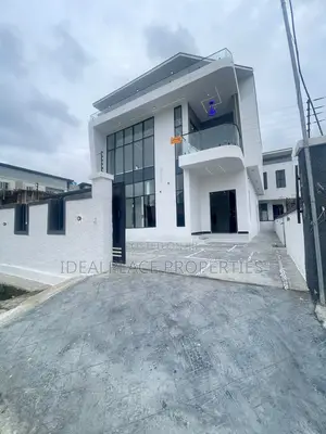 4bdrm Duplex in Sangotedo for sale