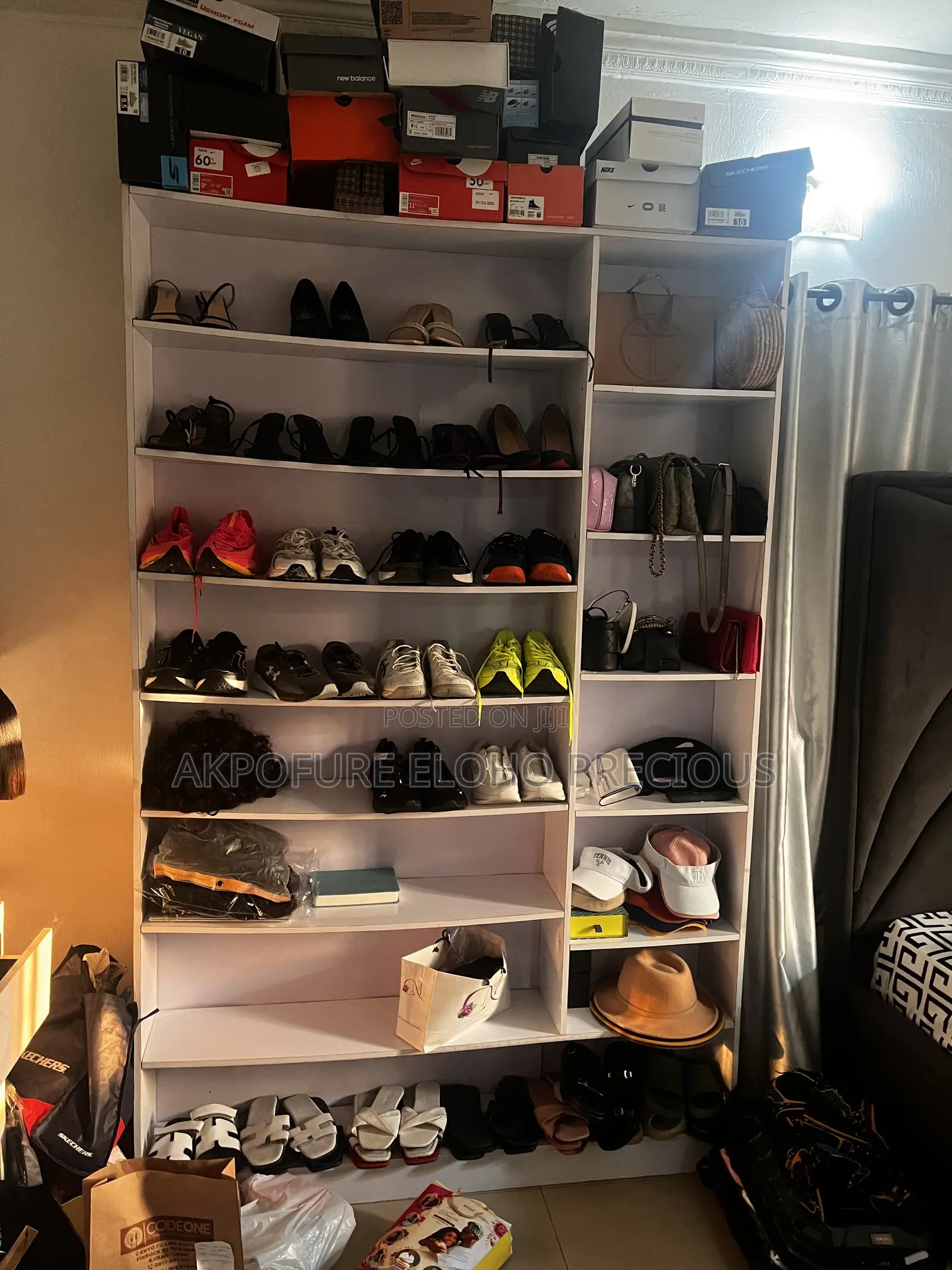 Large White Shoe Rake