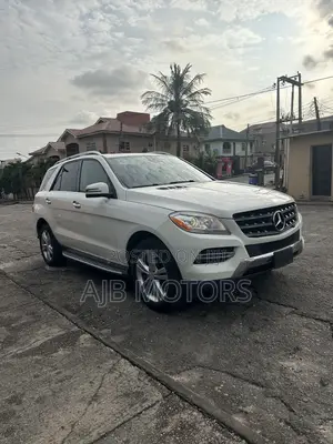 Mercedes-Benz M Class ML 350 4Matic 2013 White
