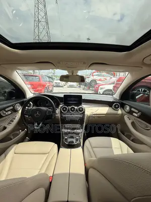 Mercedes-Benz GLC-Class 2018 Red