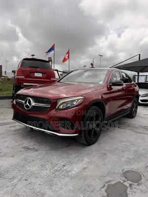 Mercedes-Benz GLC-Class 2018 Red