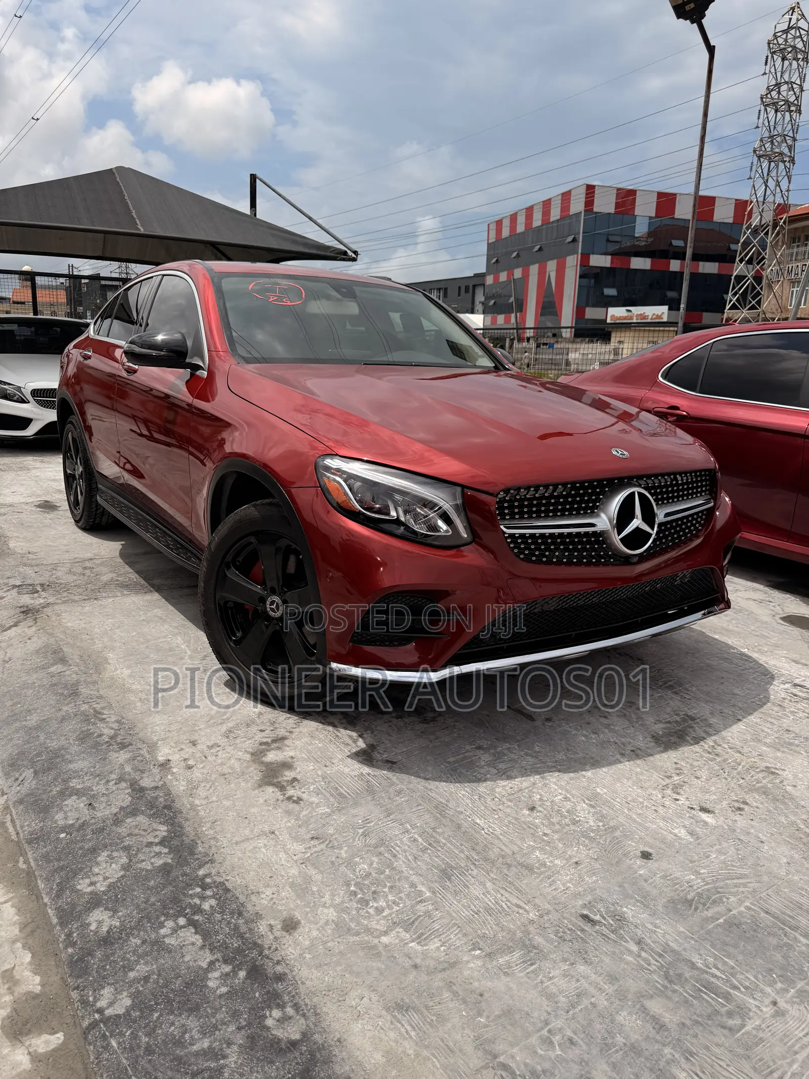 Mercedes-Benz GLC-Class 2018 Red