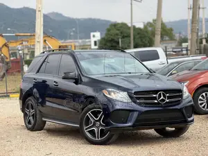 Mercedes-Benz GLE-Class GLE 350 2018 Blue