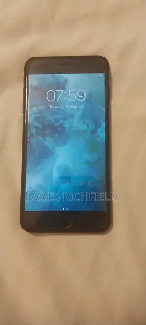 Apple iPhone 7 Plus 128 GB Black