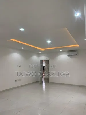 2bdrm Apartment in Ahmadi Bello Way for rent