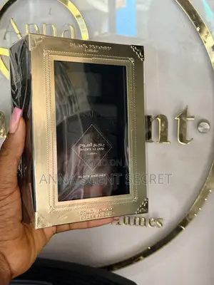Lattafa Bade'e Al Oud Black Exposed