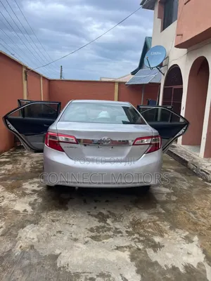 Toyota Camry 2013 Silver