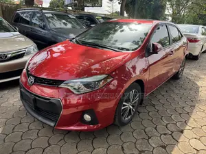 Toyota Corolla S 4dr Sedan (1.8L 4cyl CVT) 2015 Red