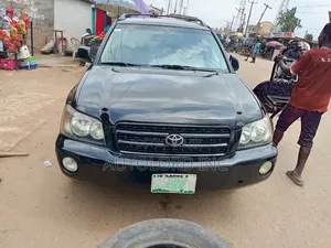 Toyota Highlander Limited V6 AWD 2002 Black