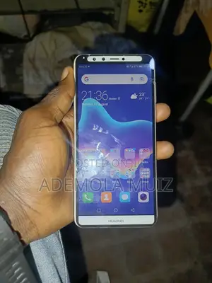 Huawei Y9 128 GB Gold