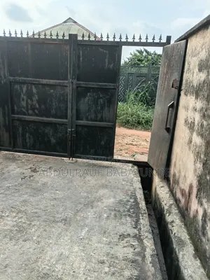 1bdrm Room & Parlour in Igbosoro, Ita Oluwo for rent