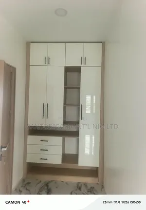 2bdrm Block of Flats in Santobigger, Sabon Lugbe for rent
