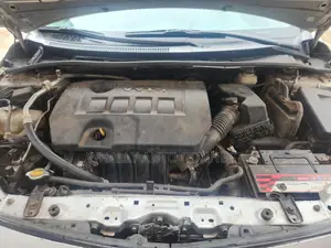 Toyota Corolla 2013 Silver