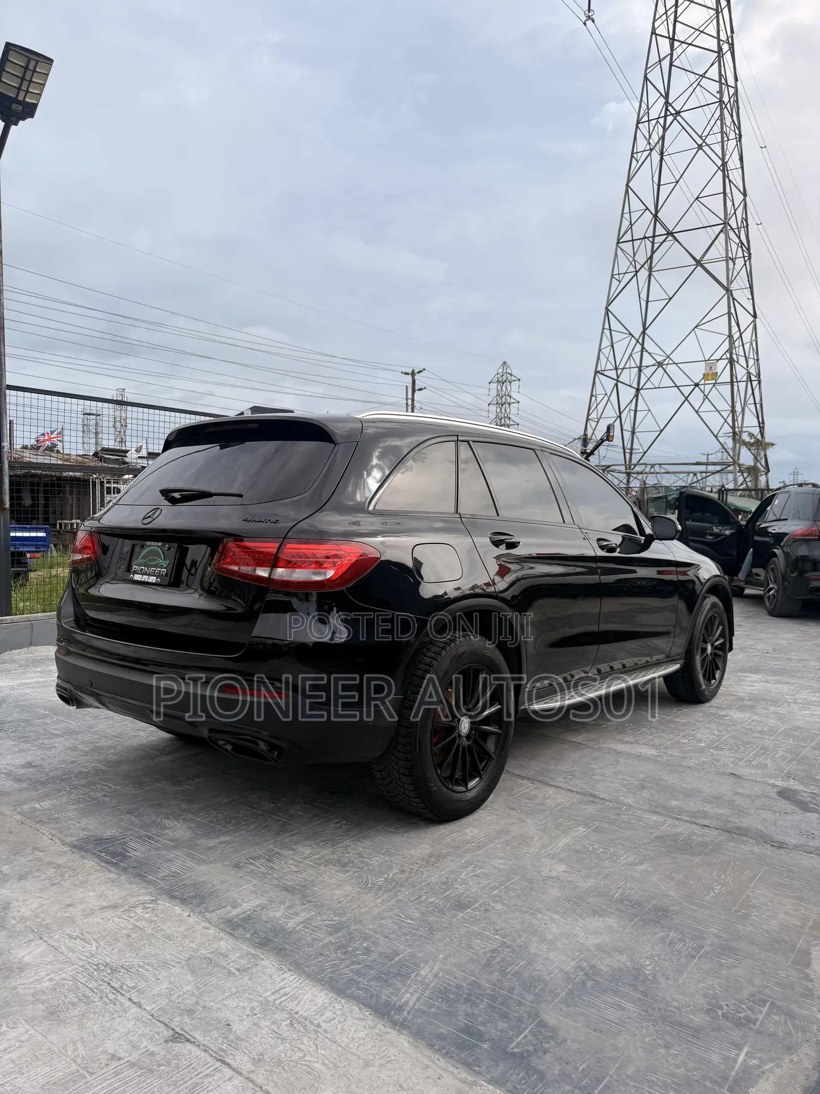 Mercedes-Benz GLC-Class 2017 Black