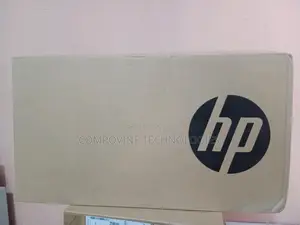 New Laptop HP 250 G10 8GB Intel Core Ultra 5 SSD 512GB