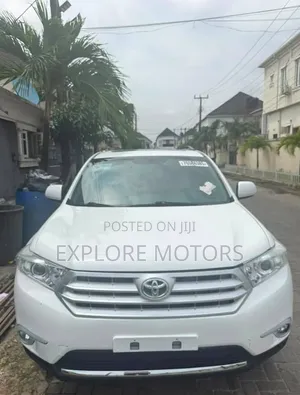 Toyota Highlander 2013 White