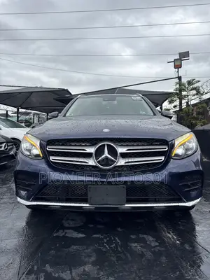 Mercedes-Benz GLC-Class 2016 Blue