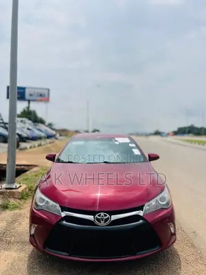 Toyota Camry SE 4dr Sedan (3.5L 6cyl 6A) 2014 Maroon