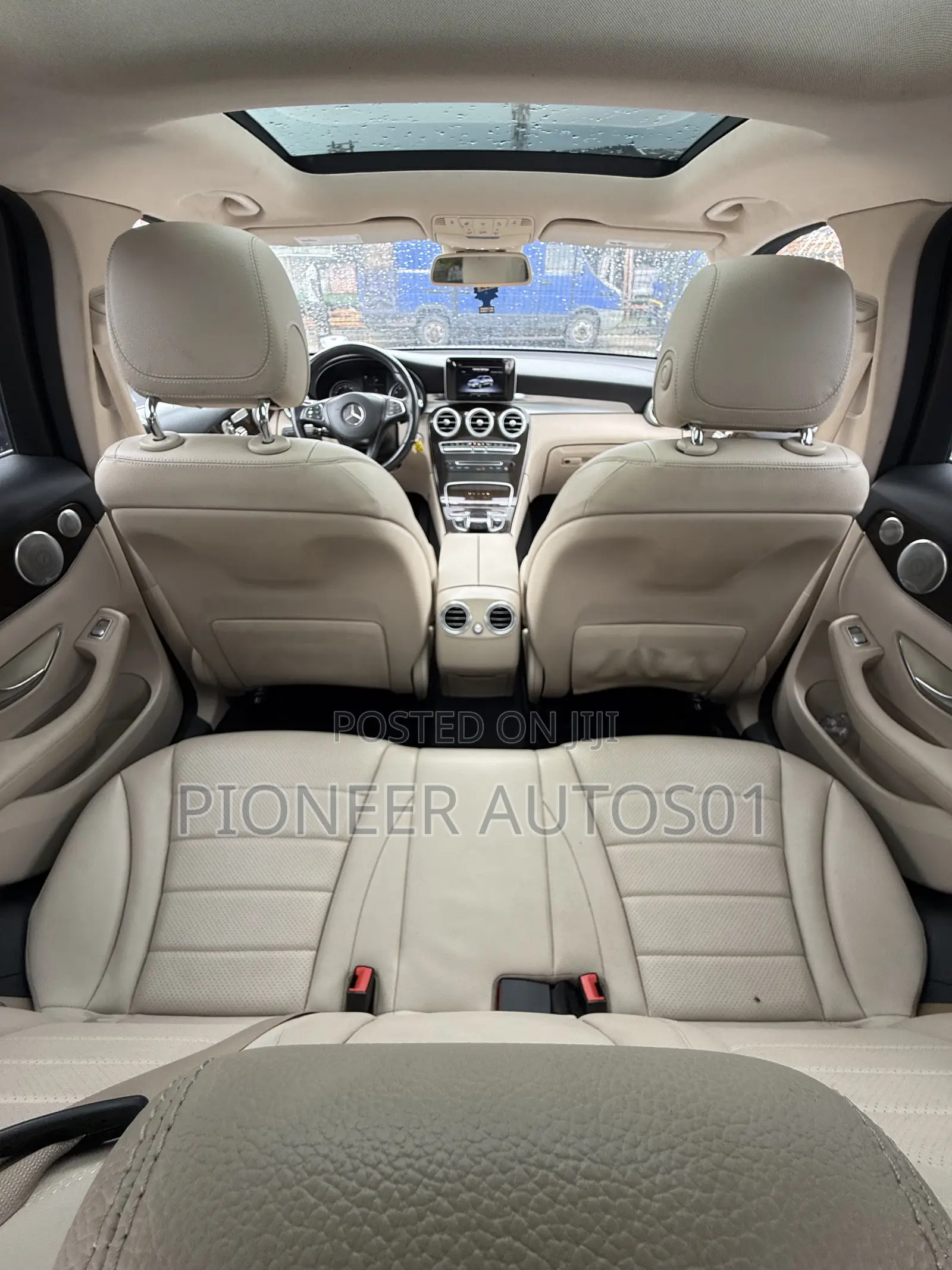Mercedes-Benz GLC-Class 2016 Blue