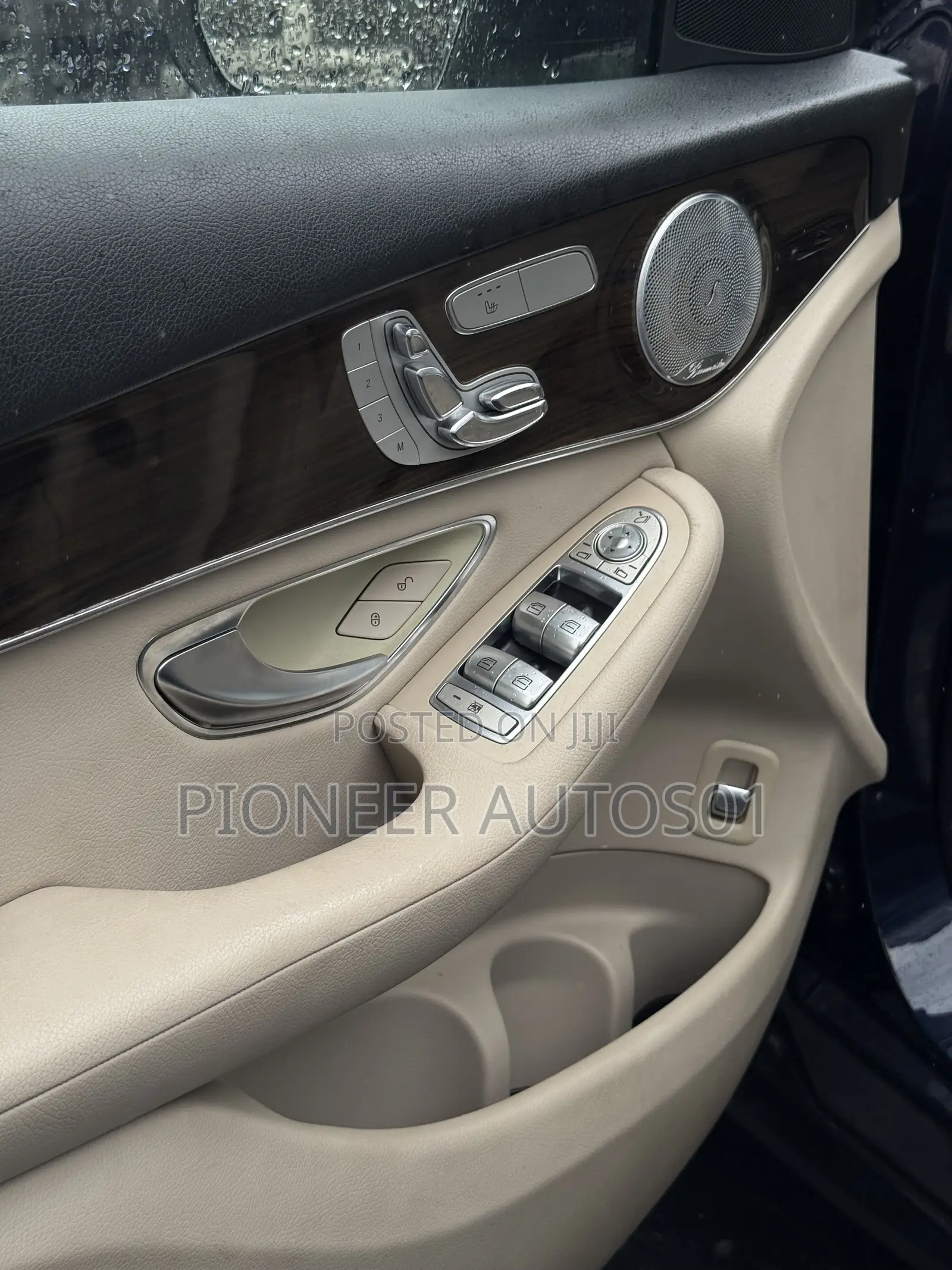 Mercedes-Benz GLC-Class 2016 Blue