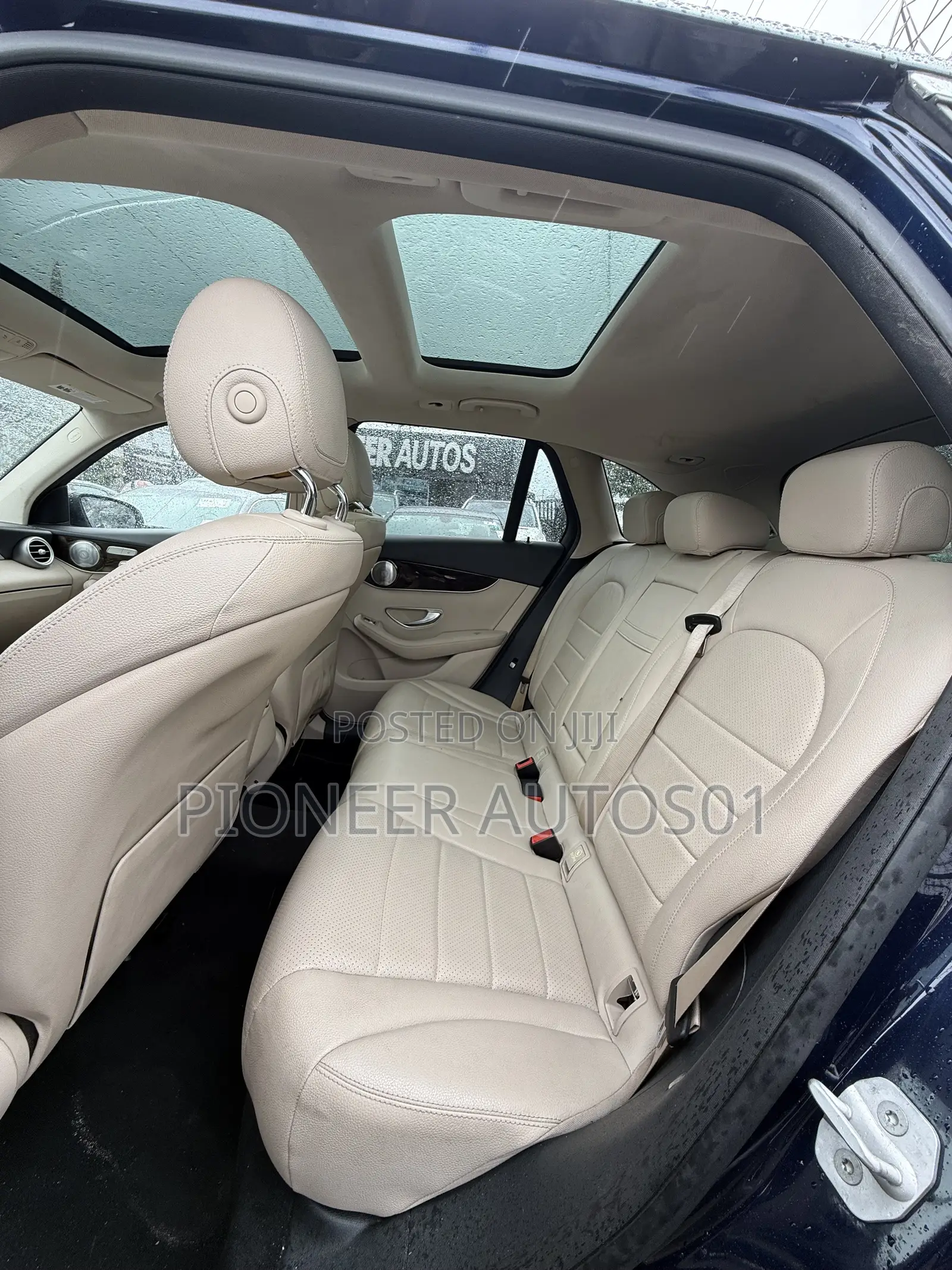 Mercedes-Benz GLC-Class 2016 Blue