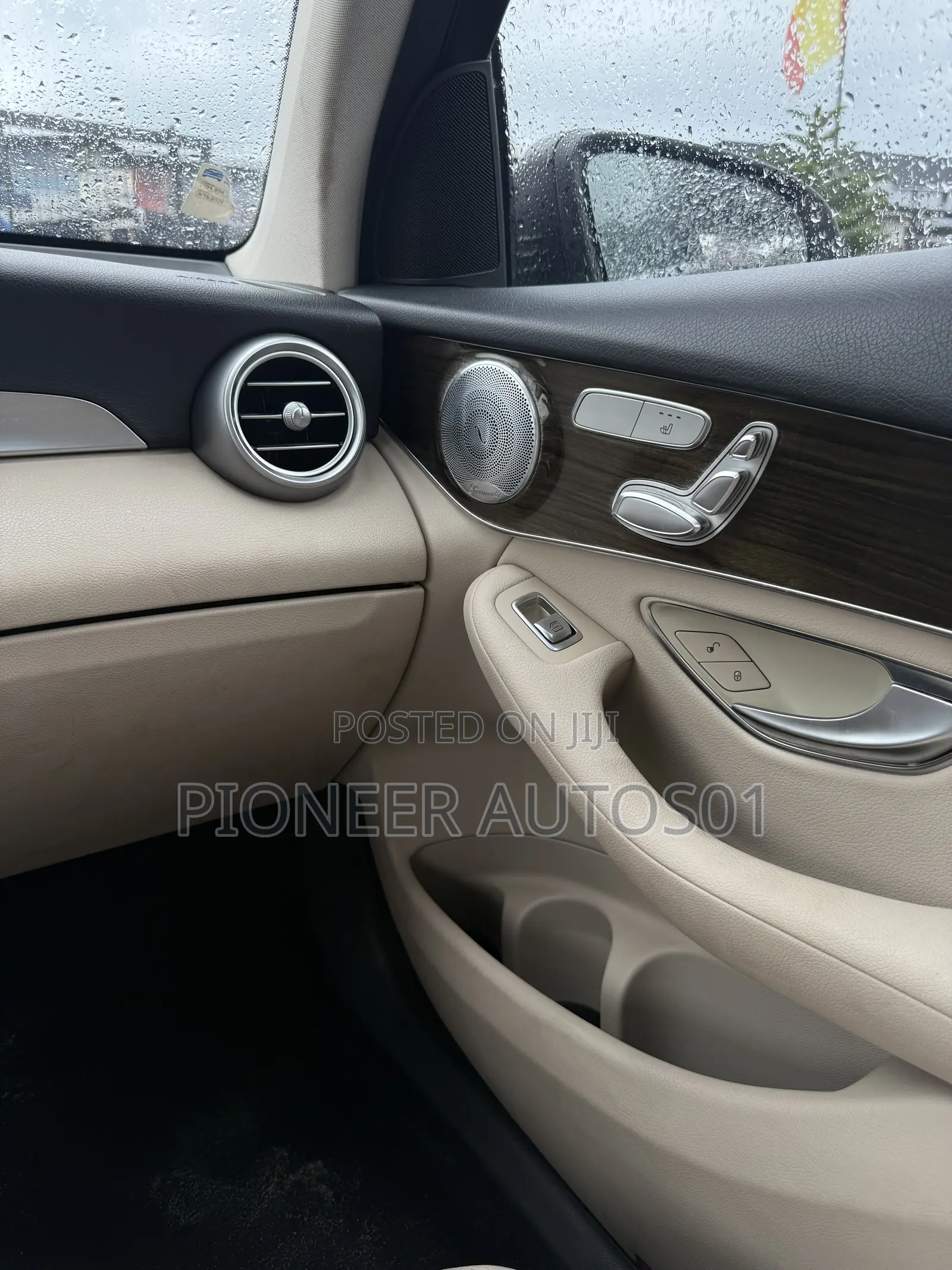 Mercedes-Benz GLC-Class 2016 Blue