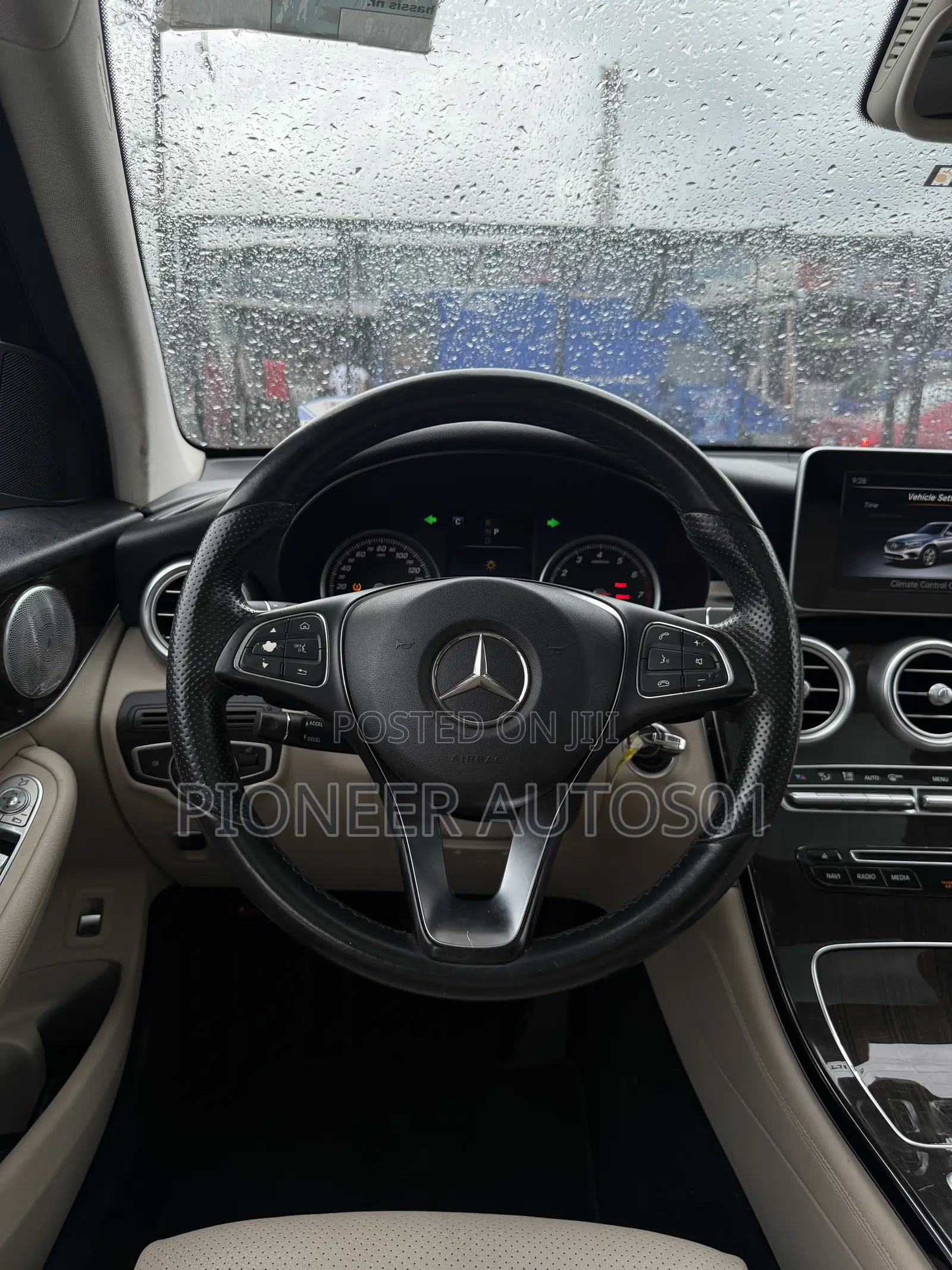 Mercedes-Benz GLC-Class 2016 Blue