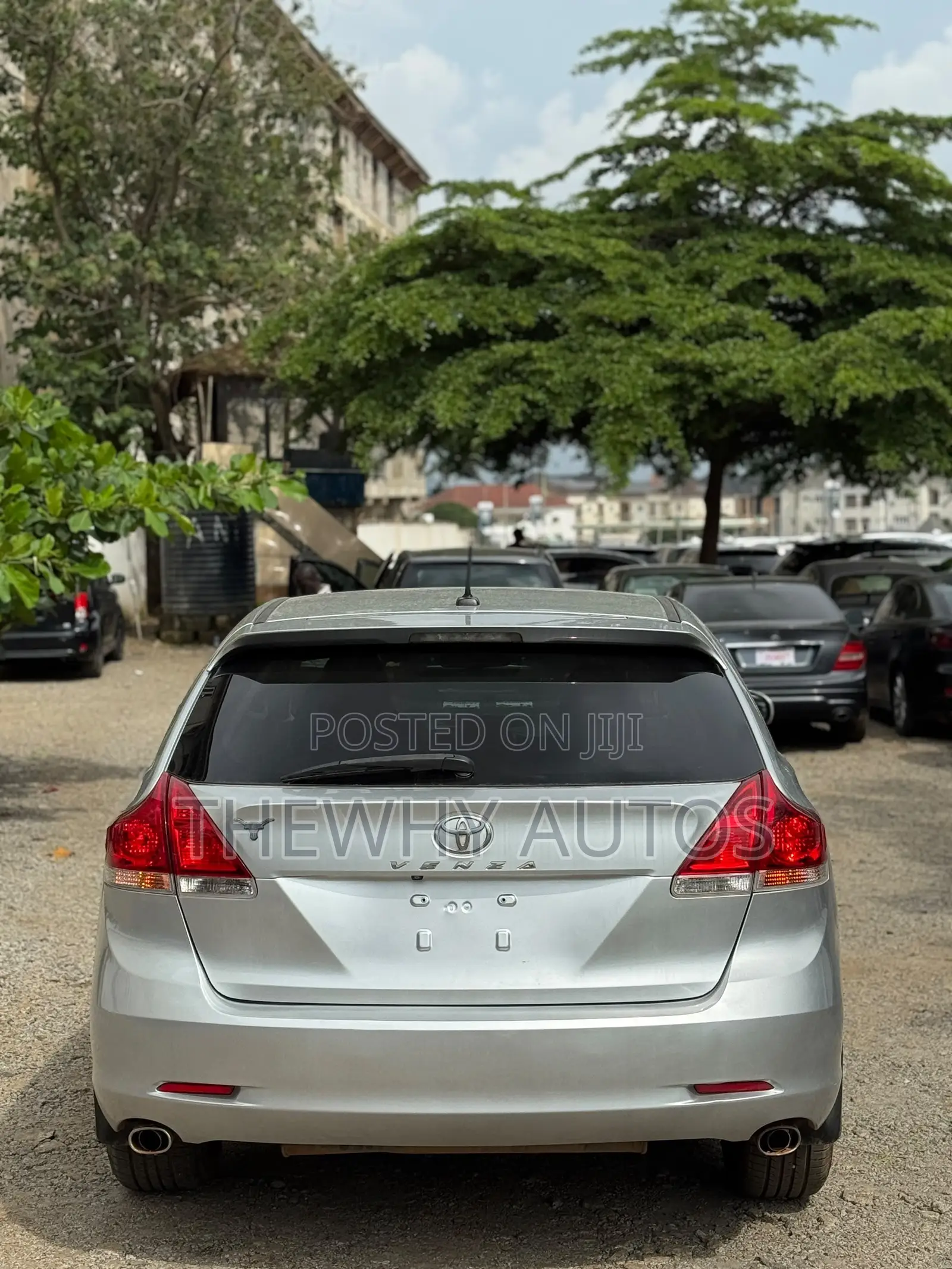 Toyota Venza V6 2010 Silver