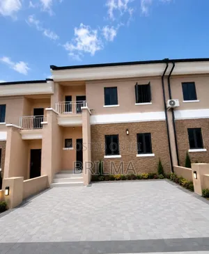 3bdrm Duplex in Guze for rent