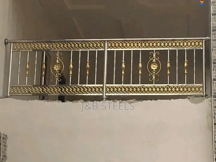 Stairs and Varanda Gold
