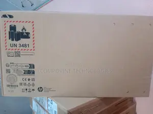 New Laptop HP 250 G10 8GB Intel Core i3 SSD 512GB