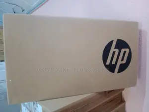 New Laptop HP 250 G10 8GB Intel Core i3 SSD 512GB