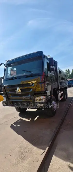 Sinotruk Howo 371 Dump Truck