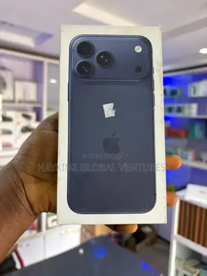 New Apple iPhone 17 Pro Max 256 GB Blue