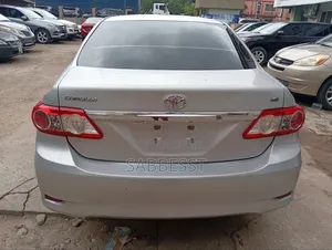 Toyota Corolla 2013 Silver