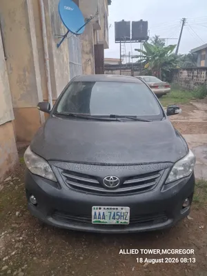 Toyota Corolla 2010 Gray