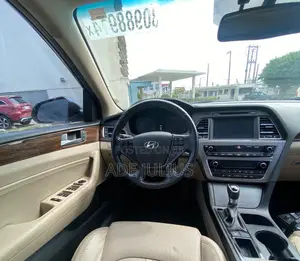 Hyundai Sonata Sport Sedan FWD (2.4L 4cyl 6A) 2017 Black