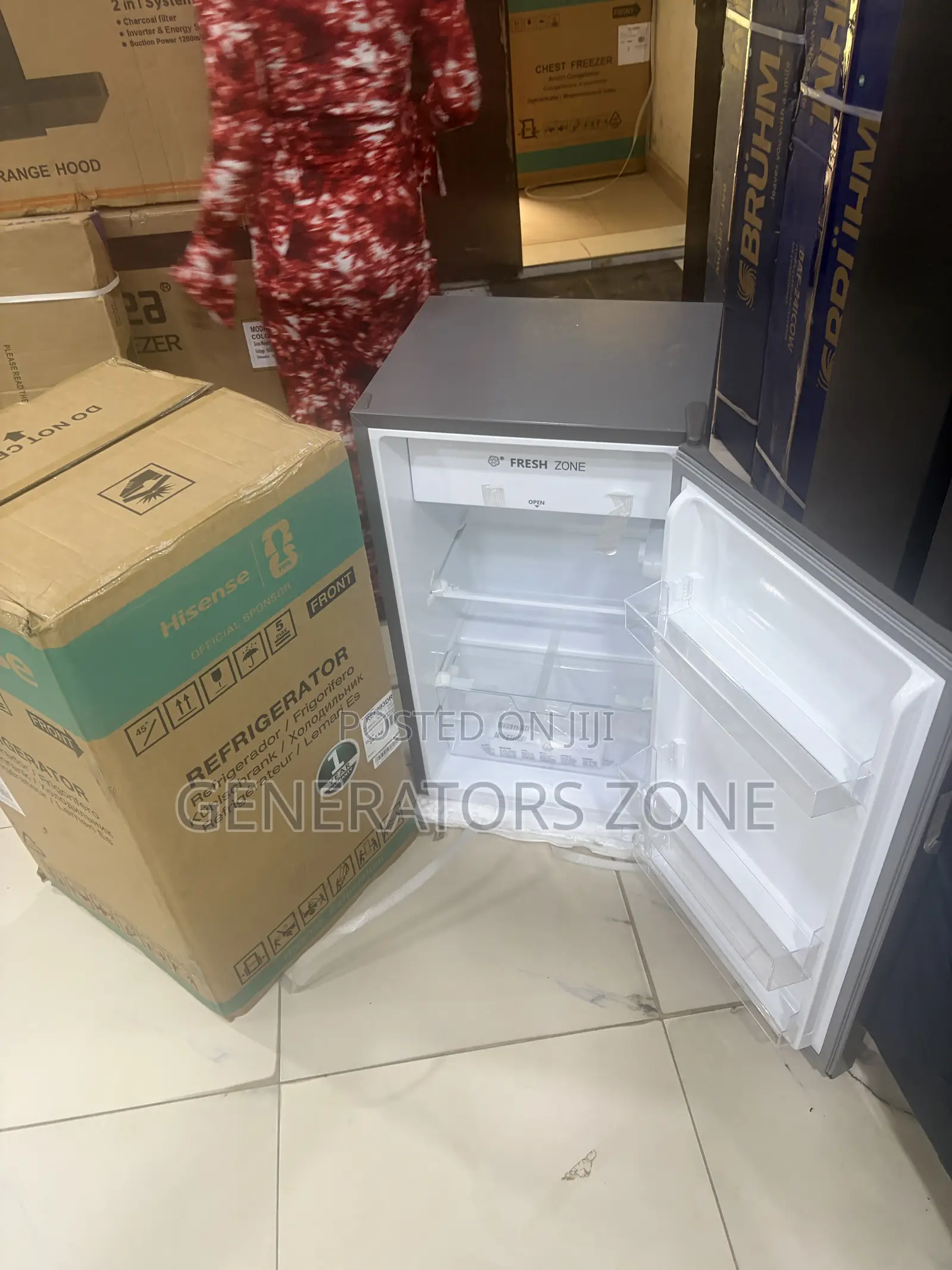 Hisense 90L Single Door Fridge – Practical Cooling for Everyday Life